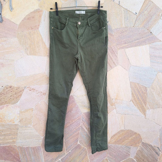 Calça Zara Jeans Skinny Verde Militar Cintura Alta (Tamanho 38/40)