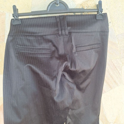 Calça Rabusch de Alfaiataria Social Flare Preta Risca de Giz (Tamanho 36)