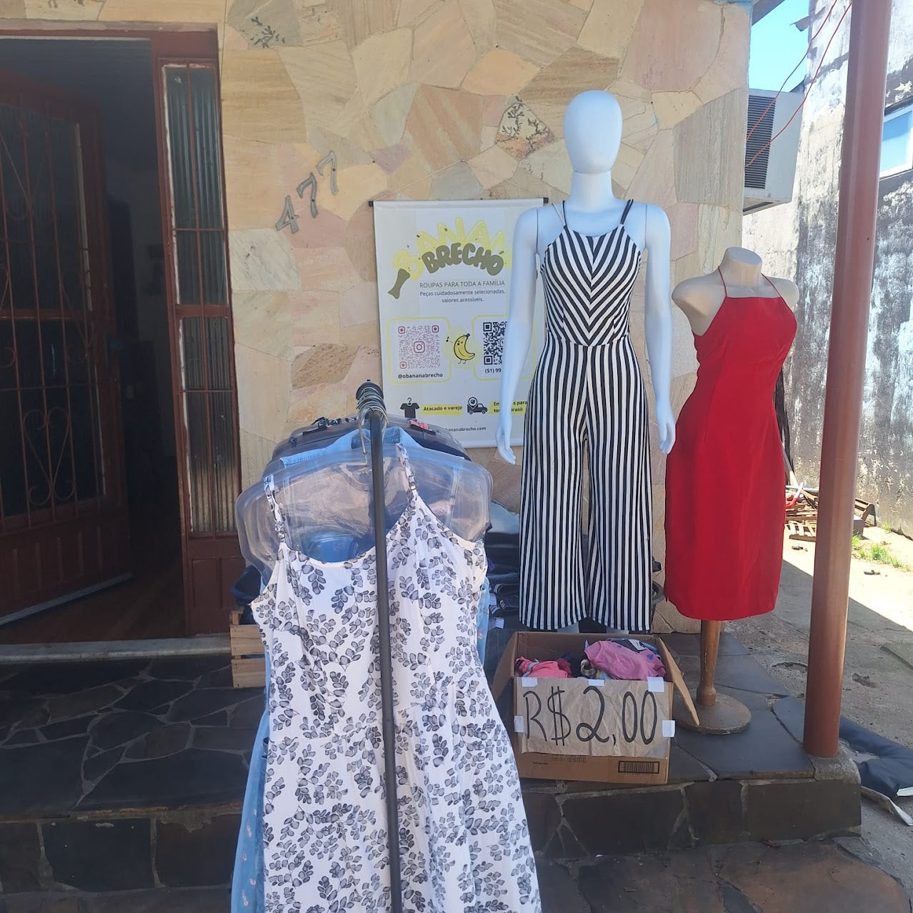 Lote de Roupas Femininas Brechó - 120 Peças por Apenas R$80 + FRETE INCLUSO